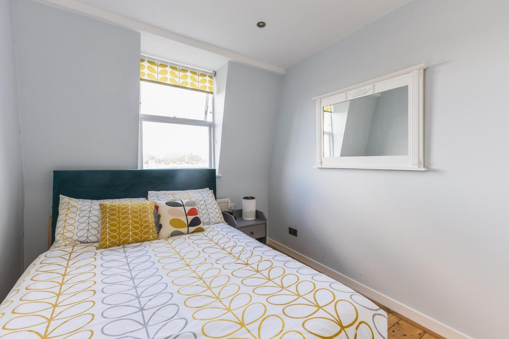 Luxurious 1-Bedroom Apartment In Kensington Лондон Екстер'єр фото