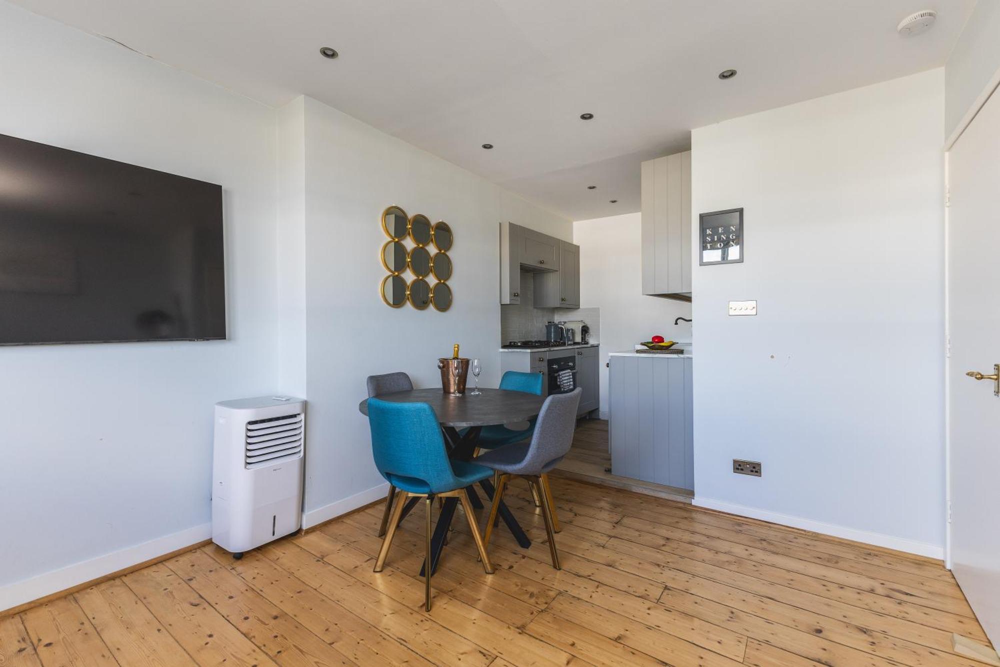 Luxurious 1-Bedroom Apartment In Kensington Лондон Екстер'єр фото
